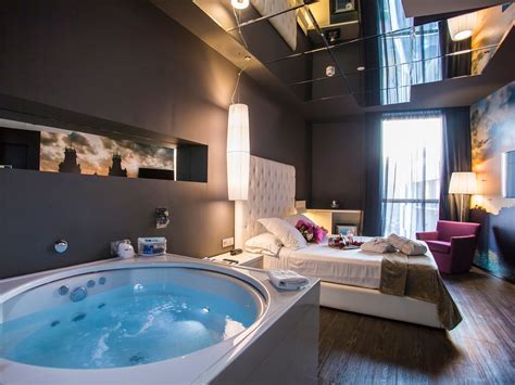 hotel con jacuzzi ourense|Hoteles con Jacuzzi en la habitacion en Ourense 